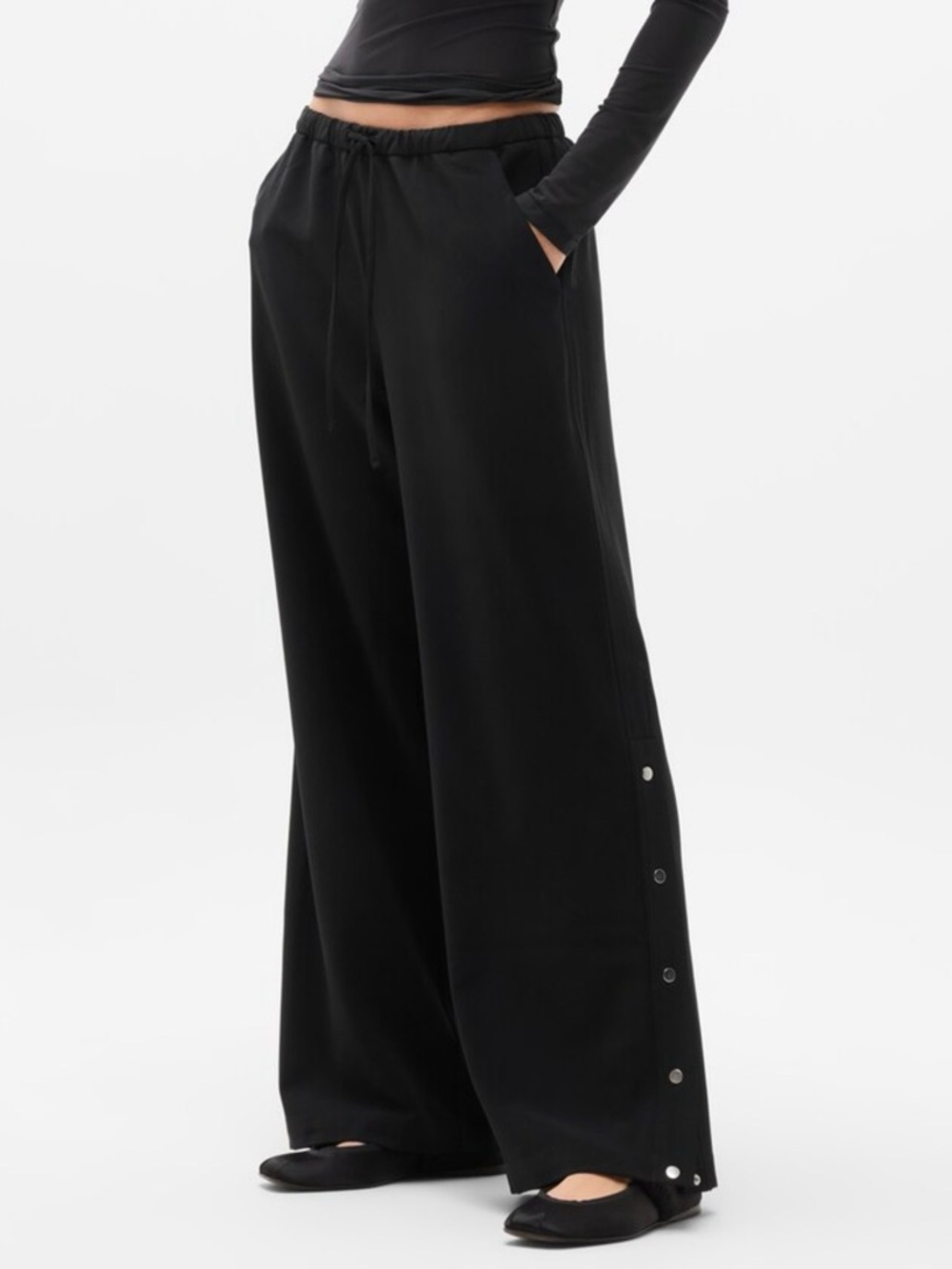 Athleta Black MVP Snap Pants